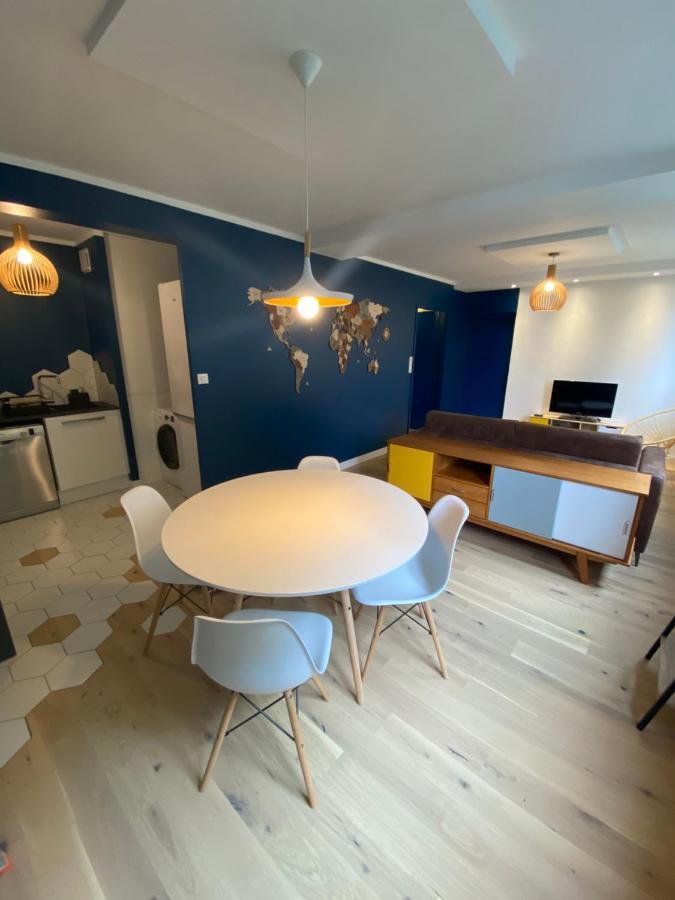 Appartement Meuble カンペール エクステリア 写真