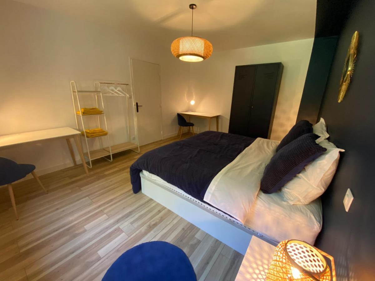 Appartement Meuble カンペール エクステリア 写真