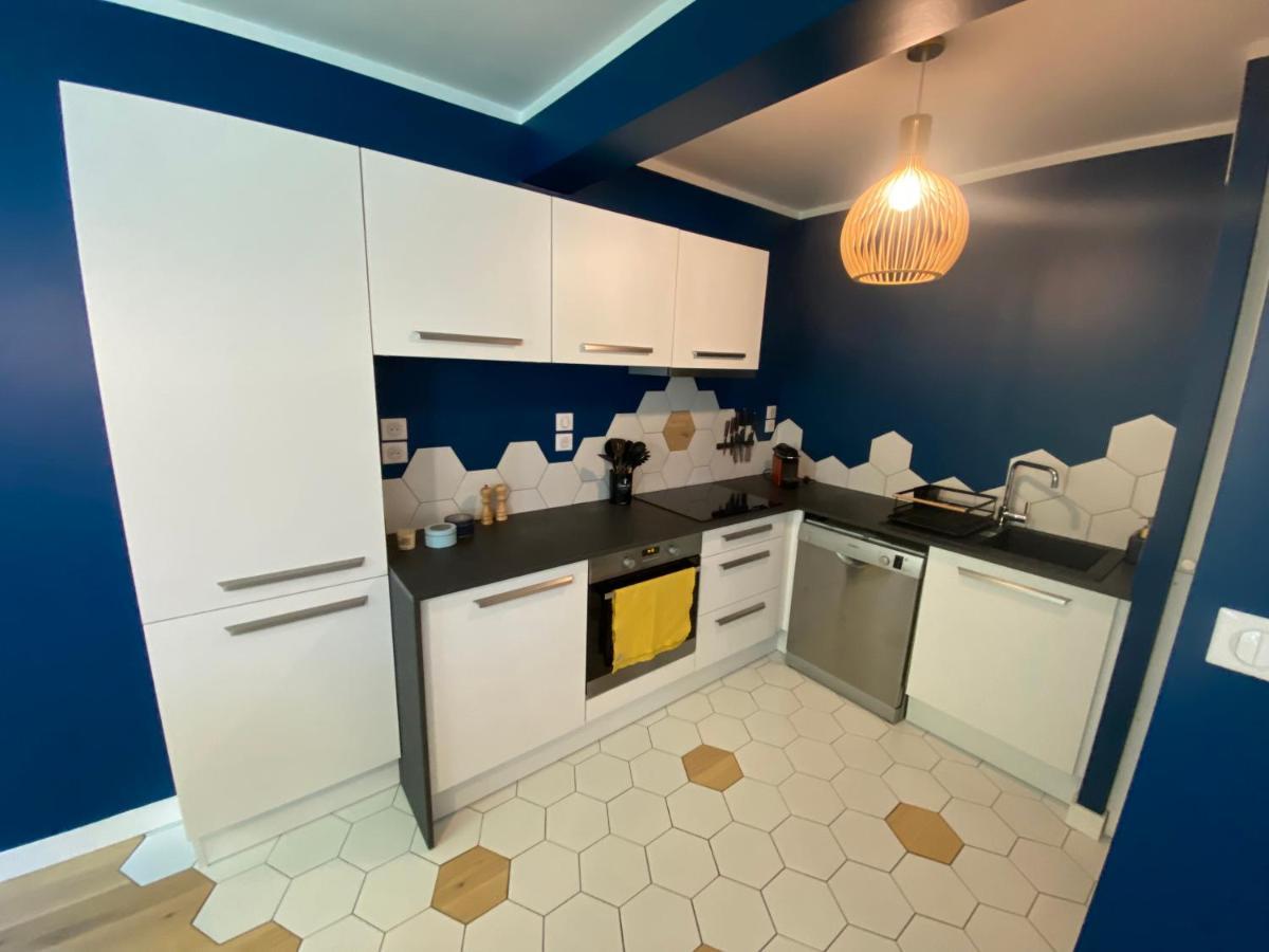 Appartement Meuble カンペール エクステリア 写真